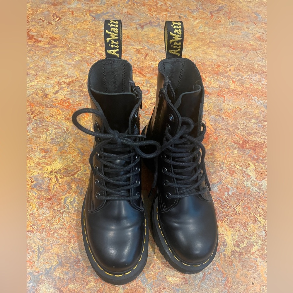 Dr Martens JADON BOOT SMOOTH LEATHER PLATFORMS